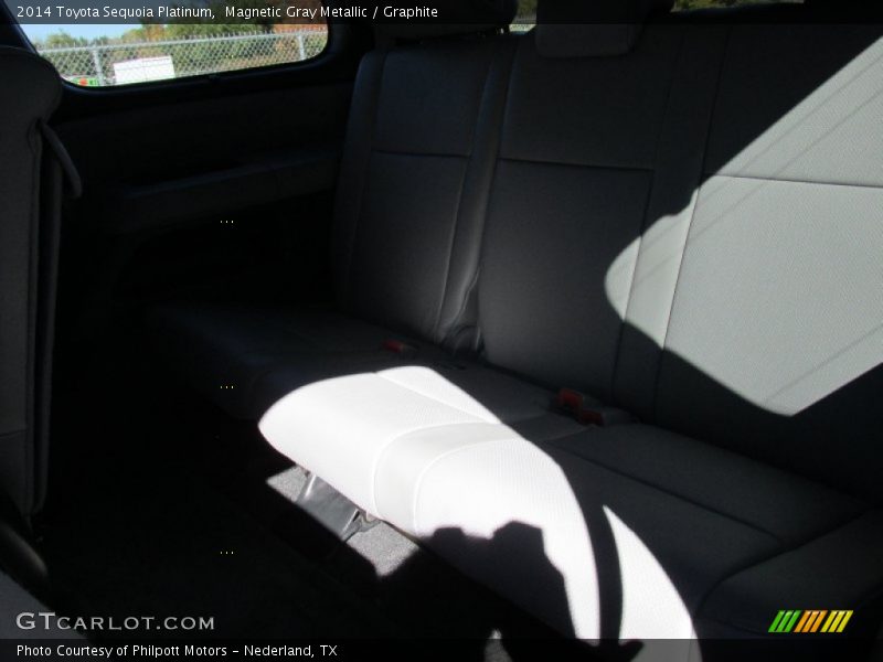 Magnetic Gray Metallic / Graphite 2014 Toyota Sequoia Platinum
