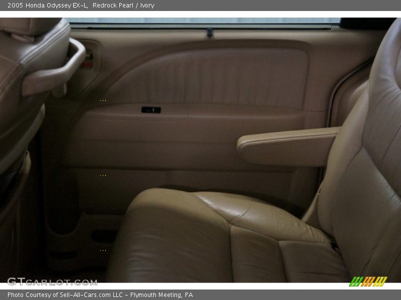 Redrock Pearl / Ivory 2005 Honda Odyssey EX-L