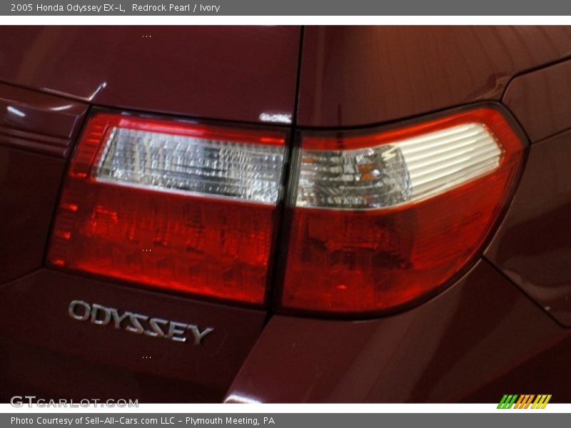 Redrock Pearl / Ivory 2005 Honda Odyssey EX-L