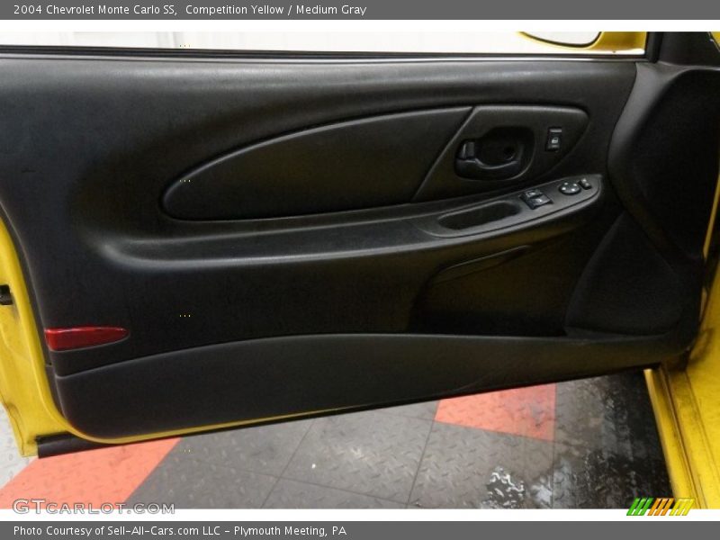 Competition Yellow / Medium Gray 2004 Chevrolet Monte Carlo SS