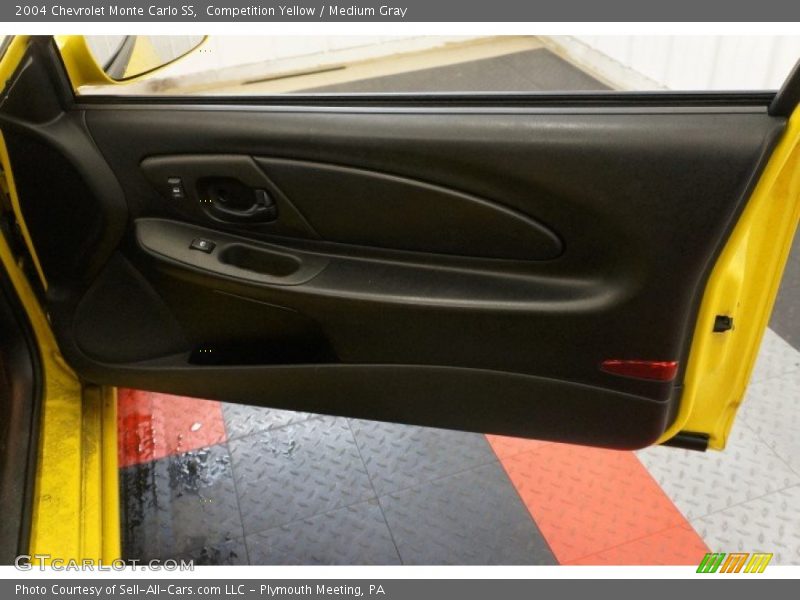 Competition Yellow / Medium Gray 2004 Chevrolet Monte Carlo SS