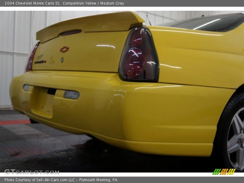 Competition Yellow / Medium Gray 2004 Chevrolet Monte Carlo SS