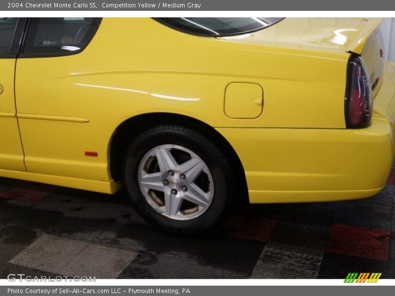Competition Yellow / Medium Gray 2004 Chevrolet Monte Carlo SS