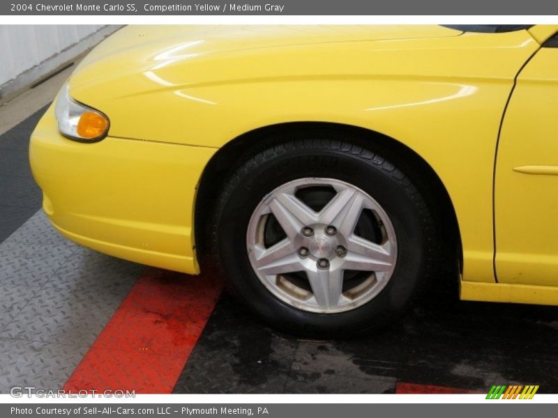 Competition Yellow / Medium Gray 2004 Chevrolet Monte Carlo SS