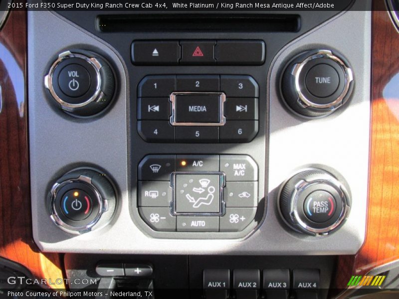 White Platinum / King Ranch Mesa Antique Affect/Adobe 2015 Ford F350 Super Duty King Ranch Crew Cab 4x4