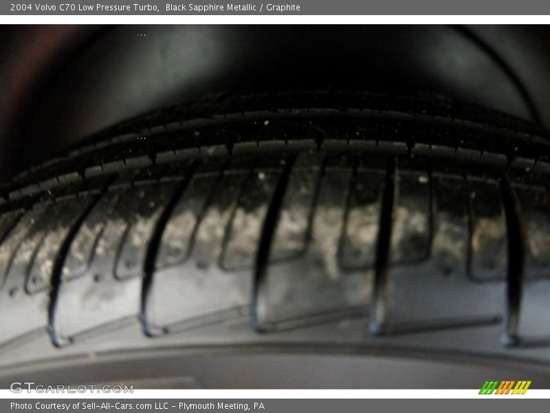 Black Sapphire Metallic / Graphite 2004 Volvo C70 Low Pressure Turbo