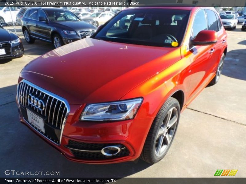 Front 3/4 View of 2015 Q5 3.0 TFSI Premium Plus quattro