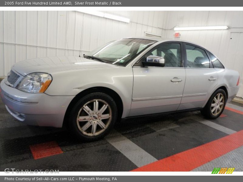 Silver Frost Metallic / Black 2005 Ford Five Hundred Limited AWD