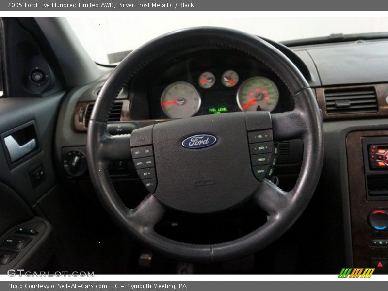 Silver Frost Metallic / Black 2005 Ford Five Hundred Limited AWD