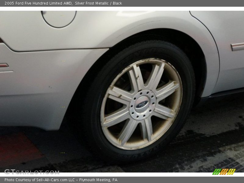 Silver Frost Metallic / Black 2005 Ford Five Hundred Limited AWD