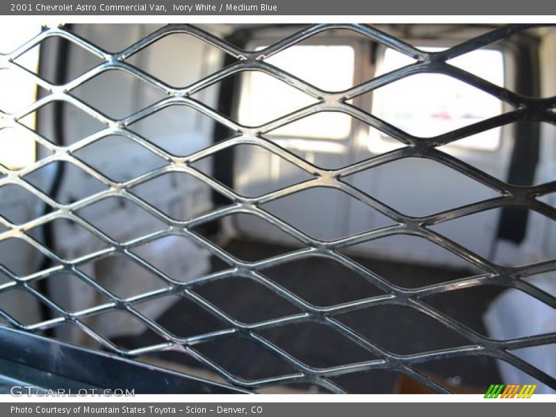 Ivory White / Medium Blue 2001 Chevrolet Astro Commercial Van