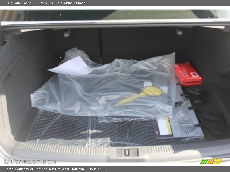 Ibis White / Black 2015 Audi A4 2.0T Premium