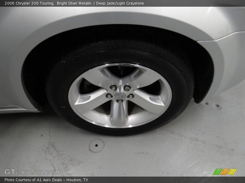 Bright Silver Metallic / Deep Jade/Light Graystone 2006 Chrysler 300 Touring