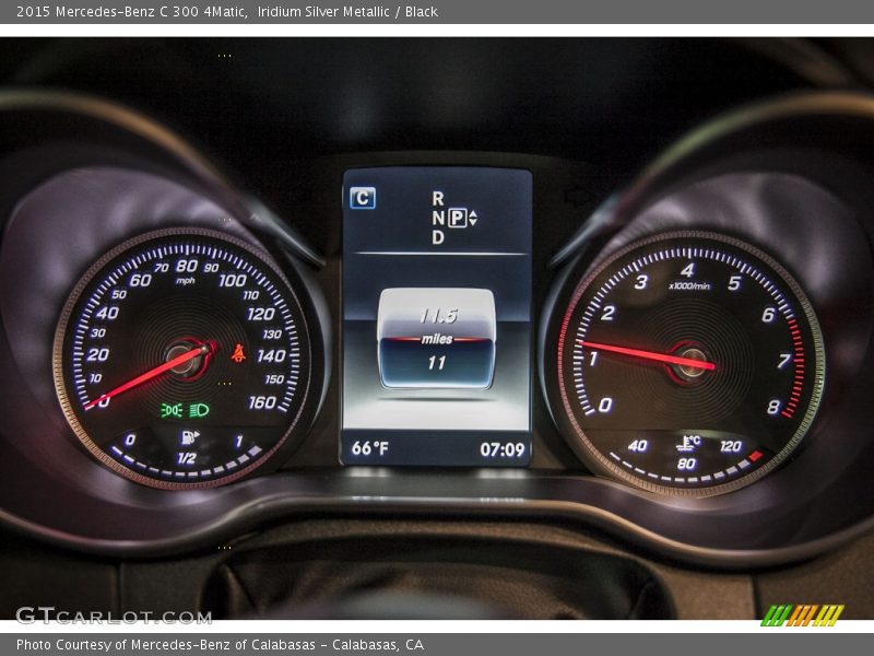 Iridium Silver Metallic / Black 2015 Mercedes-Benz C 300 4Matic