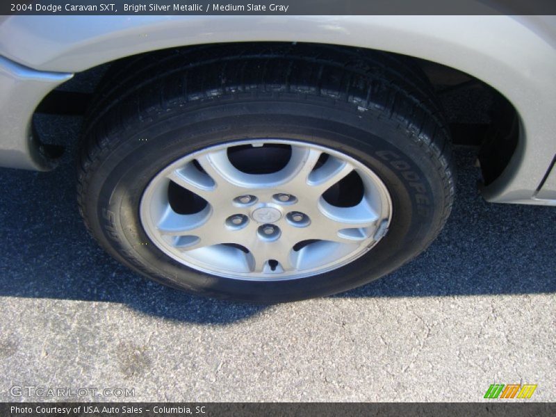 Bright Silver Metallic / Medium Slate Gray 2004 Dodge Caravan SXT