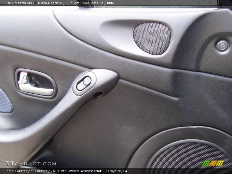 Sunlight Silver Metallic / Blue 2004 Mazda MX-5 Miata Roadster