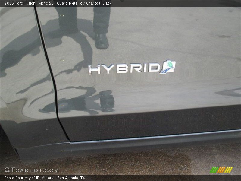 Guard Metallic / Charcoal Black 2015 Ford Fusion Hybrid SE