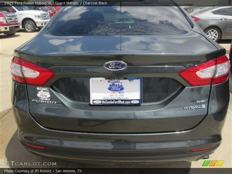 Guard Metallic / Charcoal Black 2015 Ford Fusion Hybrid SE