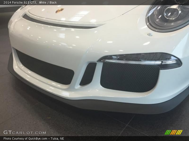 White / Black 2014 Porsche 911 GT3