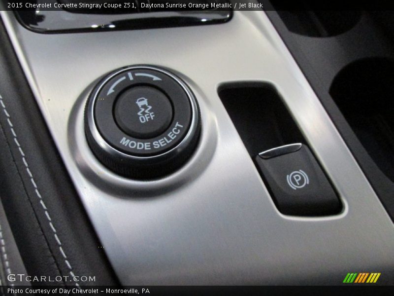 Controls of 2015 Corvette Stingray Coupe Z51