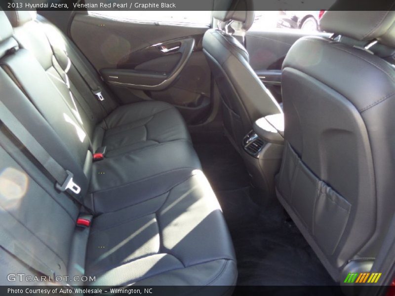 Venetian Red Pearl / Graphite Black 2013 Hyundai Azera