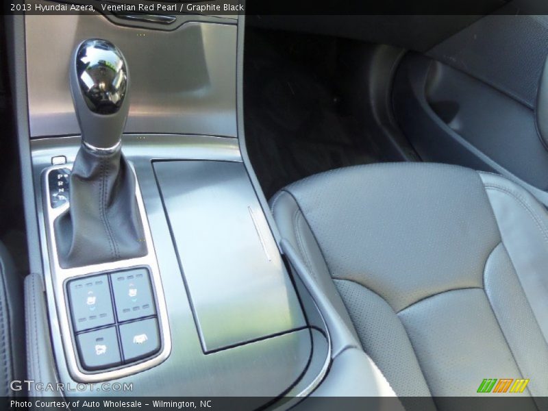 Venetian Red Pearl / Graphite Black 2013 Hyundai Azera