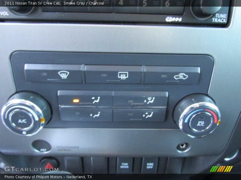 Smoke Gray / Charcoal 2011 Nissan Titan SV Crew Cab