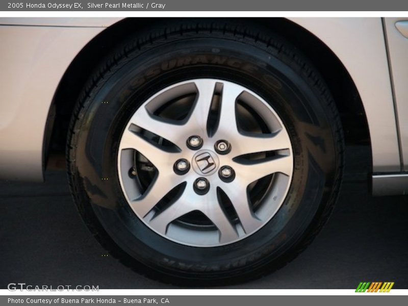 Silver Pearl Metallic / Gray 2005 Honda Odyssey EX