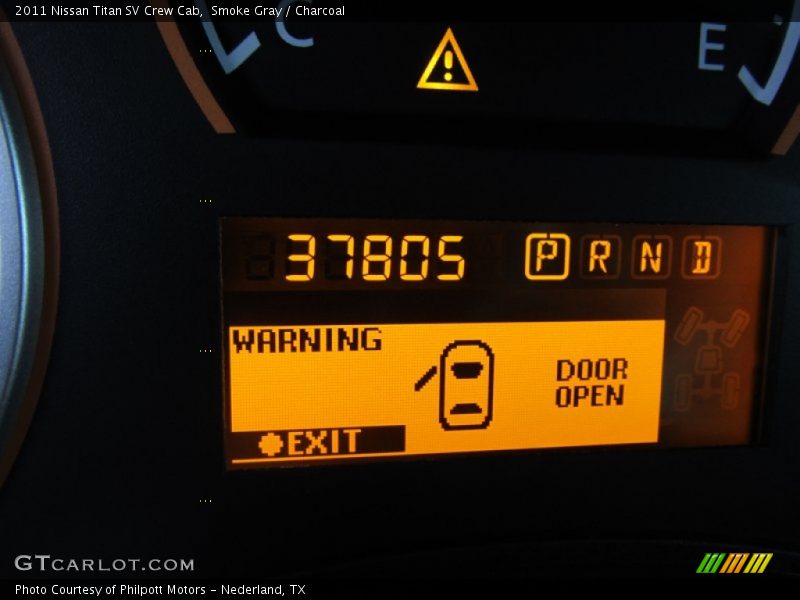 Smoke Gray / Charcoal 2011 Nissan Titan SV Crew Cab