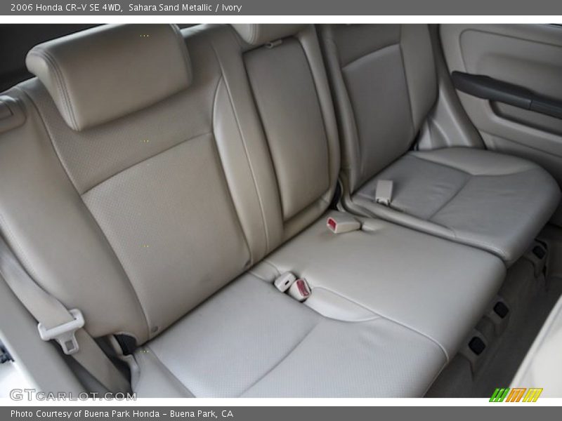 Sahara Sand Metallic / Ivory 2006 Honda CR-V SE 4WD