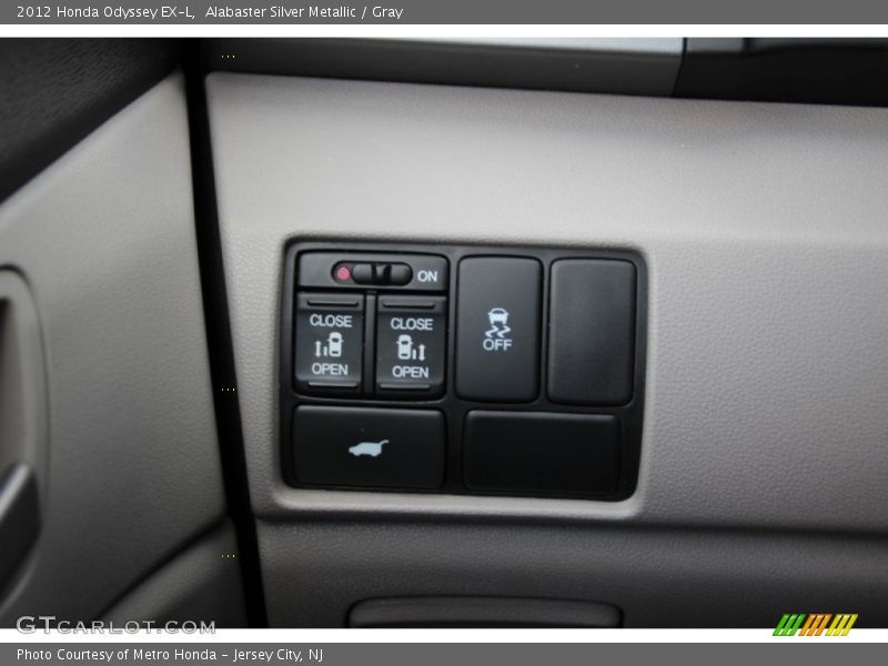 Alabaster Silver Metallic / Gray 2012 Honda Odyssey EX-L