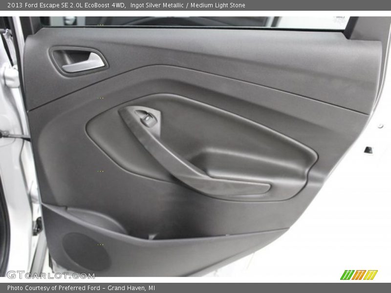 Ingot Silver Metallic / Medium Light Stone 2013 Ford Escape SE 2.0L EcoBoost 4WD
