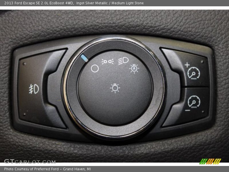 Ingot Silver Metallic / Medium Light Stone 2013 Ford Escape SE 2.0L EcoBoost 4WD