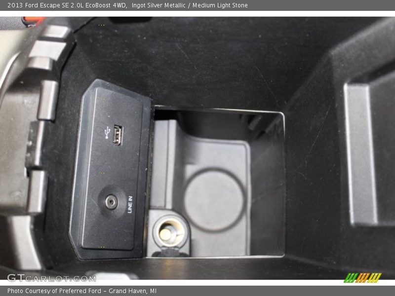 Ingot Silver Metallic / Medium Light Stone 2013 Ford Escape SE 2.0L EcoBoost 4WD