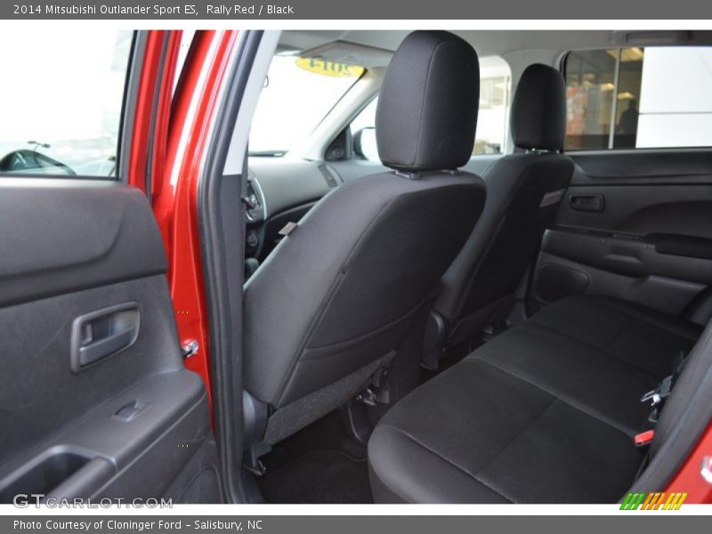 Rally Red / Black 2014 Mitsubishi Outlander Sport ES