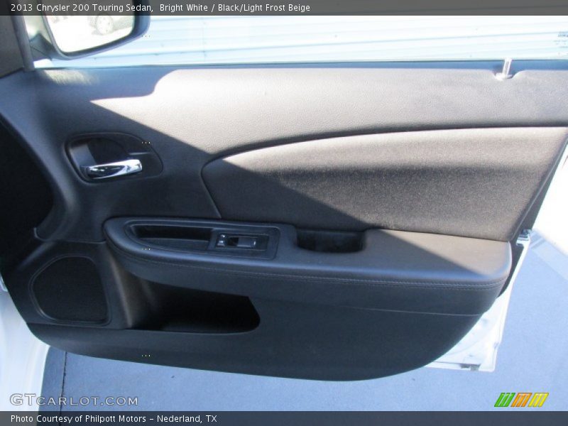 Bright White / Black/Light Frost Beige 2013 Chrysler 200 Touring Sedan