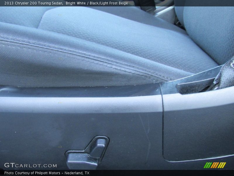 Bright White / Black/Light Frost Beige 2013 Chrysler 200 Touring Sedan