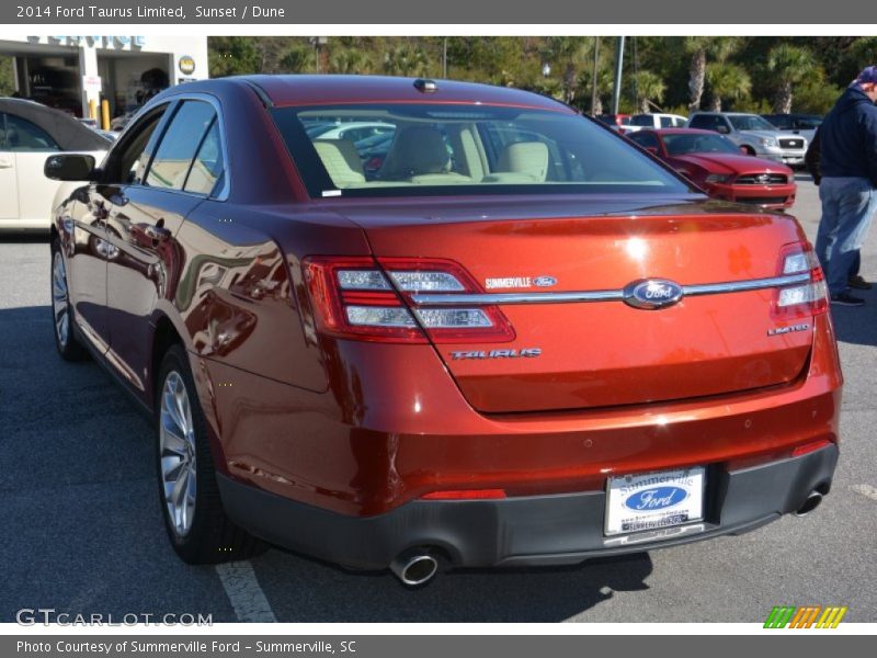 Sunset / Dune 2014 Ford Taurus Limited