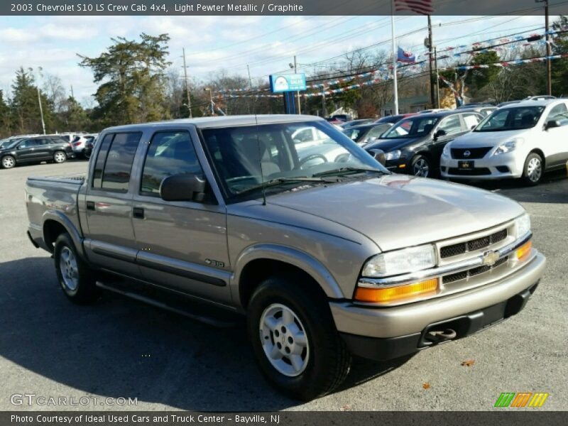 Light Pewter Metallic / Graphite 2003 Chevrolet S10 LS Crew Cab 4x4