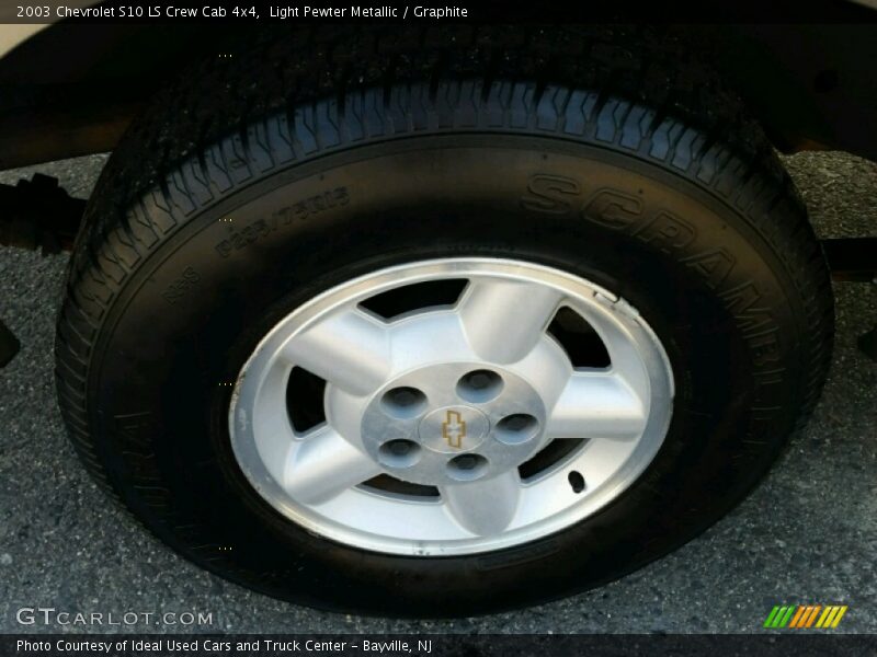 Light Pewter Metallic / Graphite 2003 Chevrolet S10 LS Crew Cab 4x4