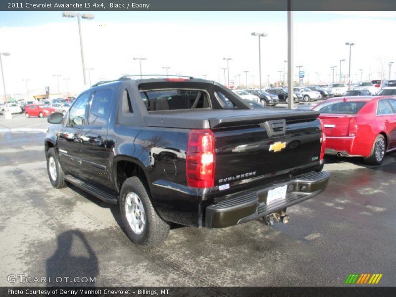 Black / Ebony 2011 Chevrolet Avalanche LS 4x4