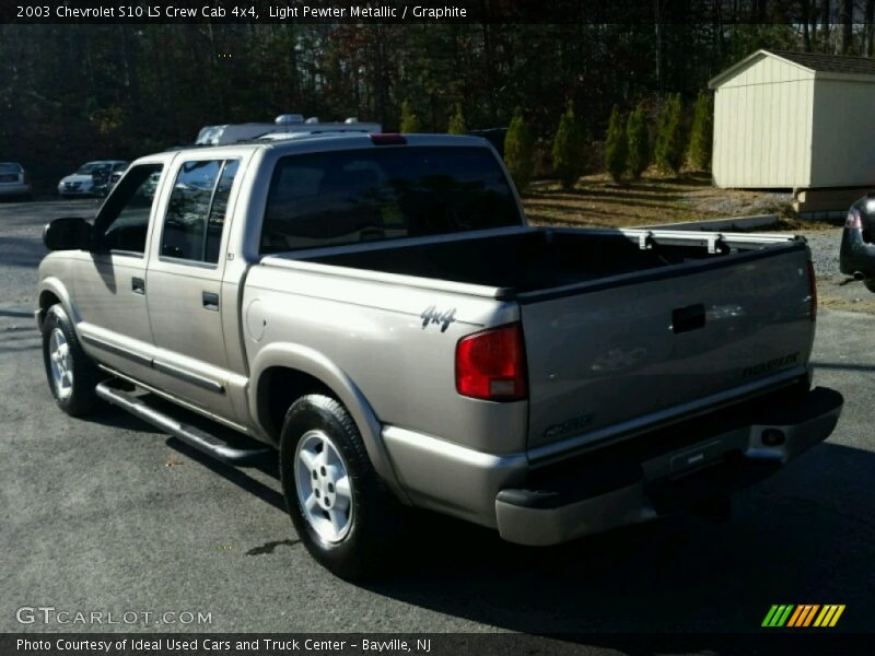 Light Pewter Metallic / Graphite 2003 Chevrolet S10 LS Crew Cab 4x4