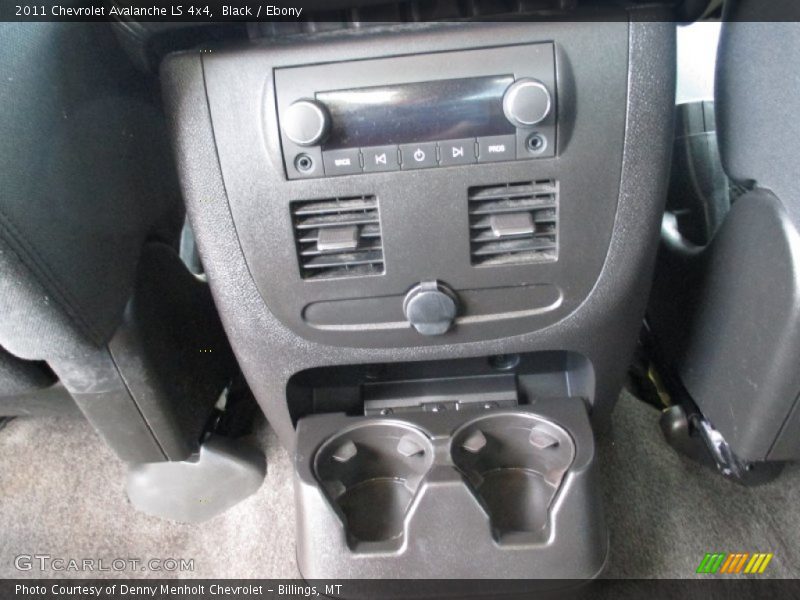 Black / Ebony 2011 Chevrolet Avalanche LS 4x4