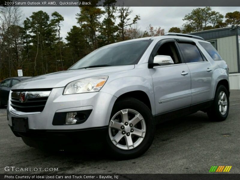 Quicksilver / Black 2009 Saturn Outlook XR AWD
