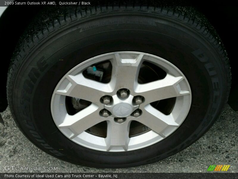 Quicksilver / Black 2009 Saturn Outlook XR AWD