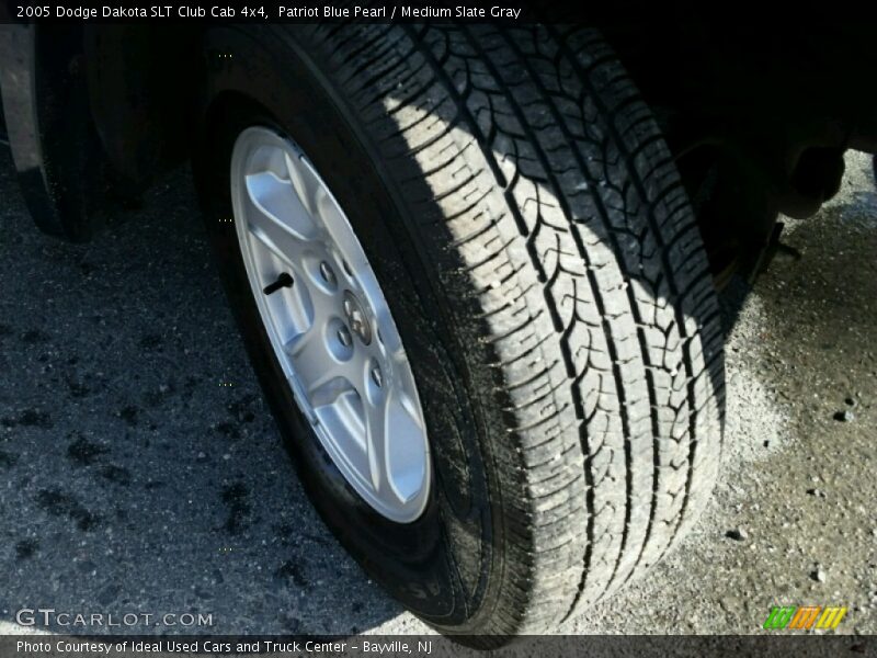 Patriot Blue Pearl / Medium Slate Gray 2005 Dodge Dakota SLT Club Cab 4x4