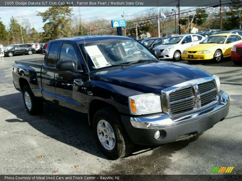 Patriot Blue Pearl / Medium Slate Gray 2005 Dodge Dakota SLT Club Cab 4x4