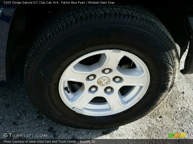 Patriot Blue Pearl / Medium Slate Gray 2005 Dodge Dakota SLT Club Cab 4x4