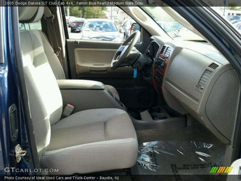 Patriot Blue Pearl / Medium Slate Gray 2005 Dodge Dakota SLT Club Cab 4x4