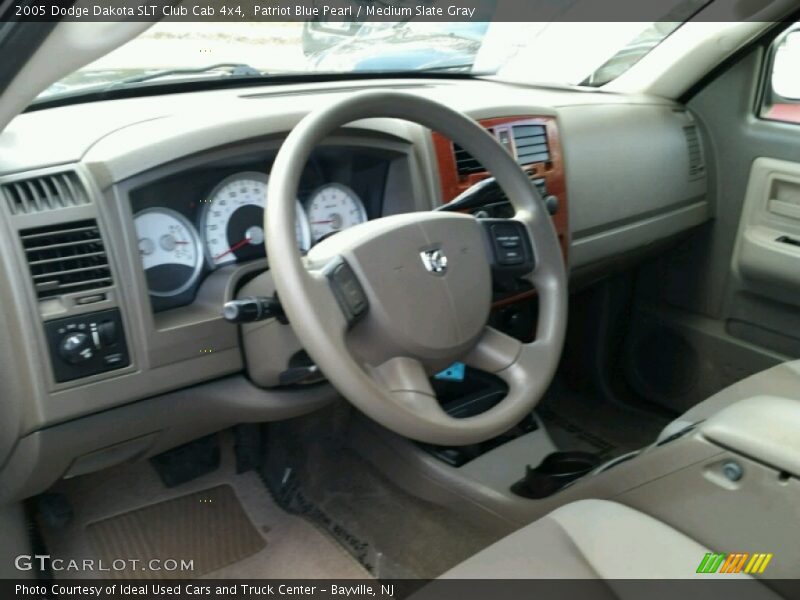 Patriot Blue Pearl / Medium Slate Gray 2005 Dodge Dakota SLT Club Cab 4x4